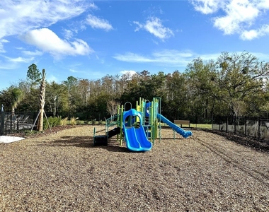 3244 Skyline Loop - Photo Thumbnail 11