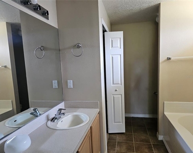 7 Haddock Way - Photo Thumbnail 38