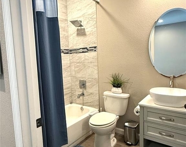 5608 Blowing Wind Place - Photo Thumbnail 9