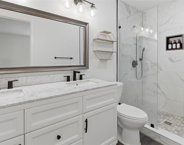 176 Lake Eva Drive - Photo Thumbnail 17