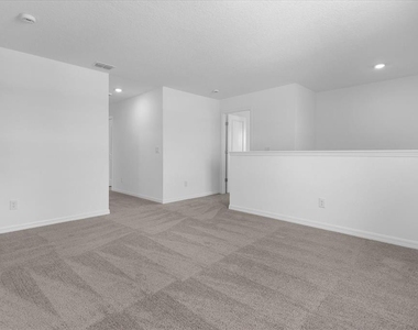 2306 Lancashire Street - Photo Thumbnail 9