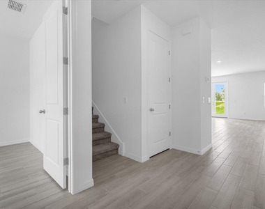 2306 Lancashire Street - Photo Thumbnail 25