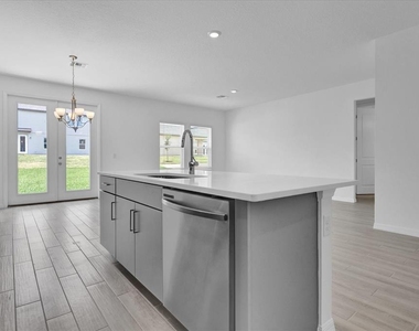 2306 Lancashire Street - Photo Thumbnail 32
