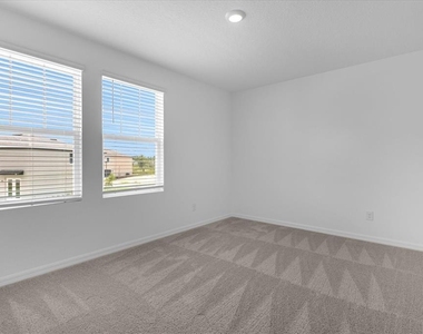 2306 Lancashire Street - Photo Thumbnail 4