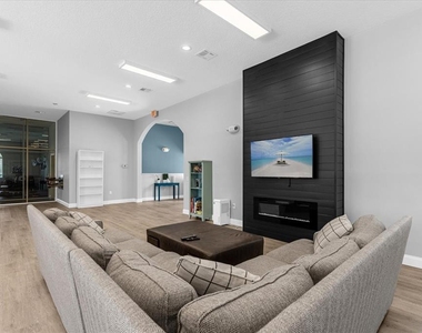 2306 Lancashire Street - Photo Thumbnail 44