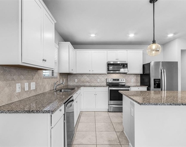 16033 Beachberry Drive - Photo Thumbnail 2