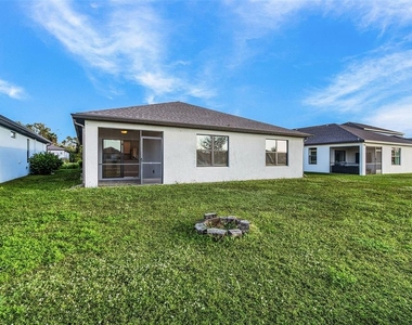 16033 Beachberry Drive - Photo Thumbnail 20
