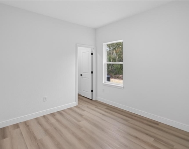 15028 Sw 25th Circle - Photo Thumbnail 26