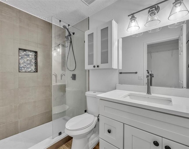 10 Sheoah Boulevard - Photo Thumbnail 16