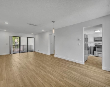 10 Sheoah Boulevard - Photo Thumbnail 3