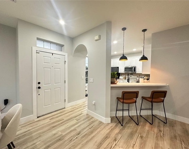 7544 Red Mill Circle - Photo Thumbnail 8