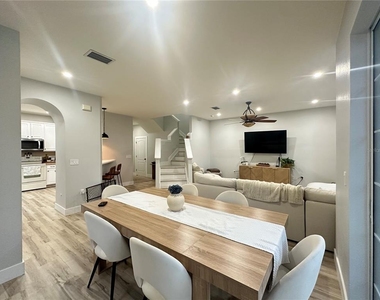 7544 Red Mill Circle - Photo Thumbnail 7