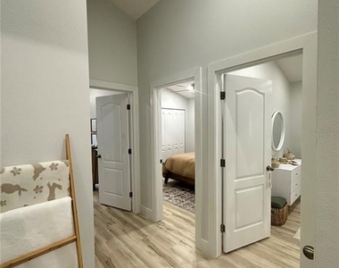 7544 Red Mill Circle - Photo Thumbnail 15