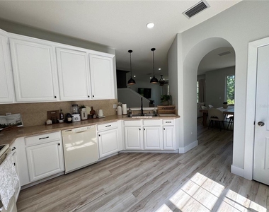 7544 Red Mill Circle - Photo Thumbnail 12