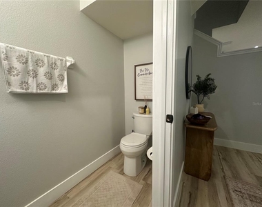 7544 Red Mill Circle - Photo Thumbnail 13