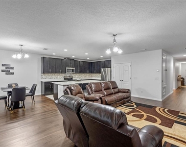 189 Luxmore Road - Photo Thumbnail 5
