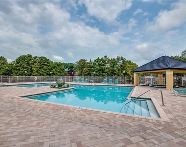 4528 Commander Drive - Photo Thumbnail 21