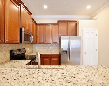 12268 Pescara Lane - Photo Thumbnail 6