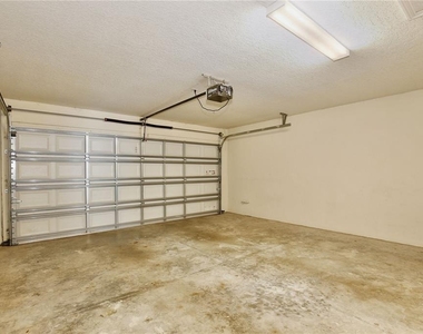 12268 Pescara Lane - Photo Thumbnail 18