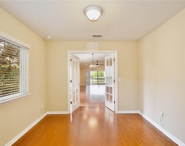 12268 Pescara Lane - Photo Thumbnail 9
