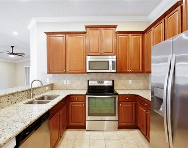 12268 Pescara Lane - Photo Thumbnail 7