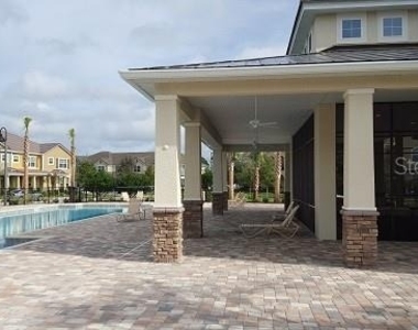 7652 Ripplepointe Way - Photo Thumbnail 20