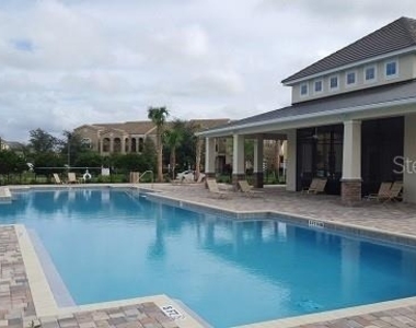 7652 Ripplepointe Way - Photo Thumbnail 19