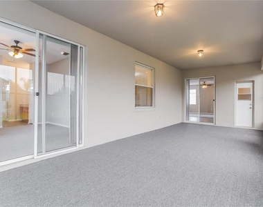 421 Peppermill Circle - Photo Thumbnail 6