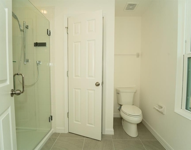 1673 Swan Swim Drive - Photo Thumbnail 2