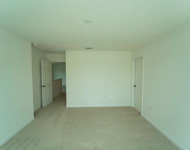 1673 Swan Swim Drive - Photo Thumbnail 5