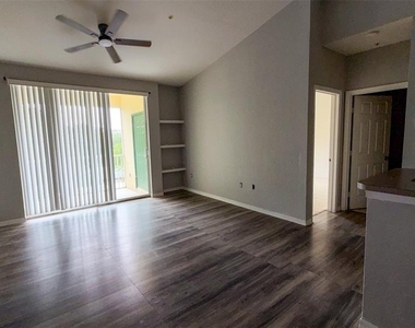 8812 Dunes Court - Photo Thumbnail 6