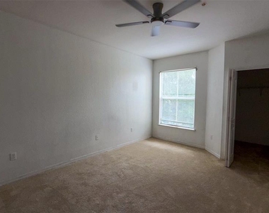 8812 Dunes Court - Photo Thumbnail 17