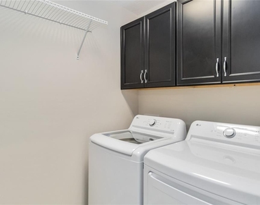 9109 Legado Drive - Photo Thumbnail 27
