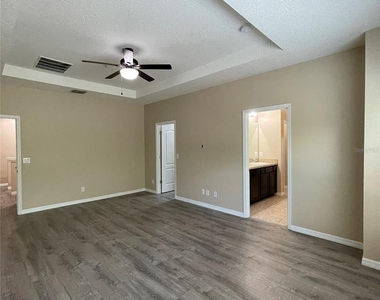 1045 Palma Verde Place - Photo Thumbnail 18