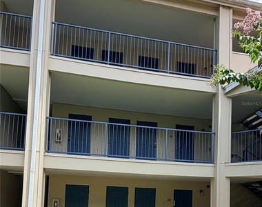7270 Westpointe Boulevard - Photo Thumbnail 1