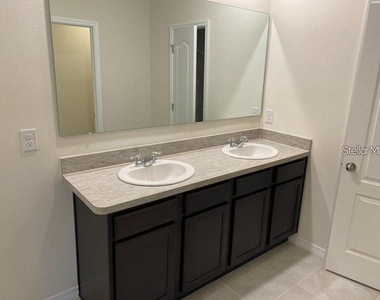 3938 Gadwall Place - Photo Thumbnail 7