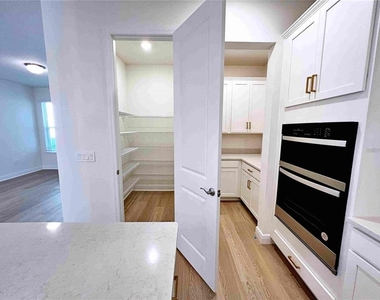 11965 Bracco Street - Photo Thumbnail 7