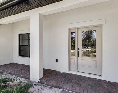 320 Kenora Drive - Photo Thumbnail 1