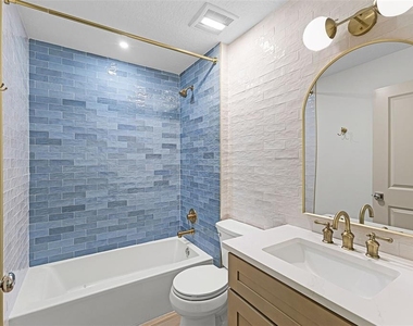 320 Kenora Drive - Photo Thumbnail 13