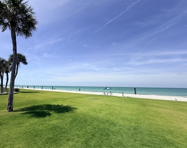 1050 Longboat Club Road - Photo Thumbnail 32