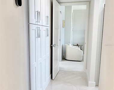 1050 Longboat Club Road - Photo Thumbnail 19