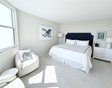 1050 Longboat Club Road - Photo Thumbnail 24