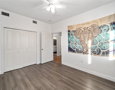 20 Sw 6th Street - Photo Thumbnail 8