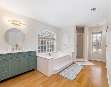 11121 Nw 15th Place - Photo Thumbnail 30
