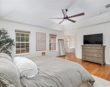 11121 Nw 15th Place - Photo Thumbnail 29