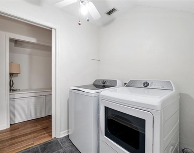11121 Nw 15th Place - Photo Thumbnail 45