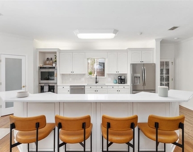 11121 Nw 15th Place - Photo Thumbnail 13