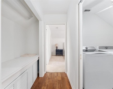 11121 Nw 15th Place - Photo Thumbnail 44