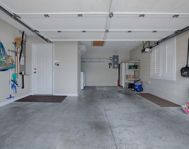 1129 Santa Cruz Drive - Photo Thumbnail 22