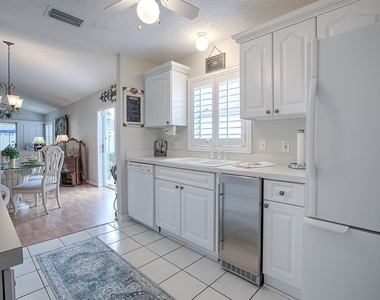 1129 Santa Cruz Drive - Photo Thumbnail 10